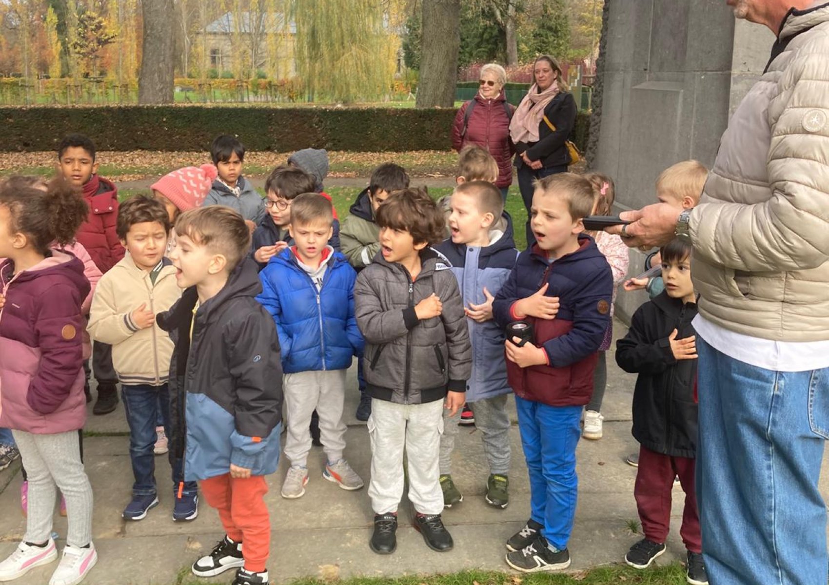 whatsapp image 2025-11-15 at 22.16.27